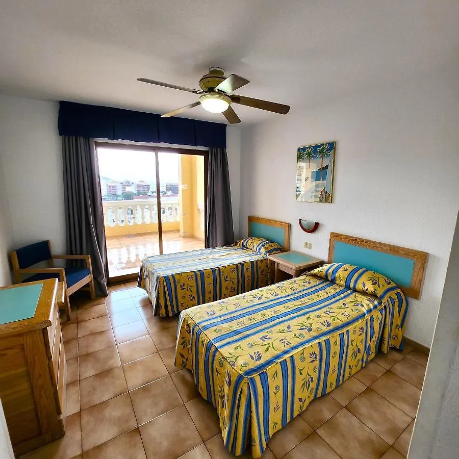 Apt In Castle Harbour With Great Views C104 로스크리스티아노스