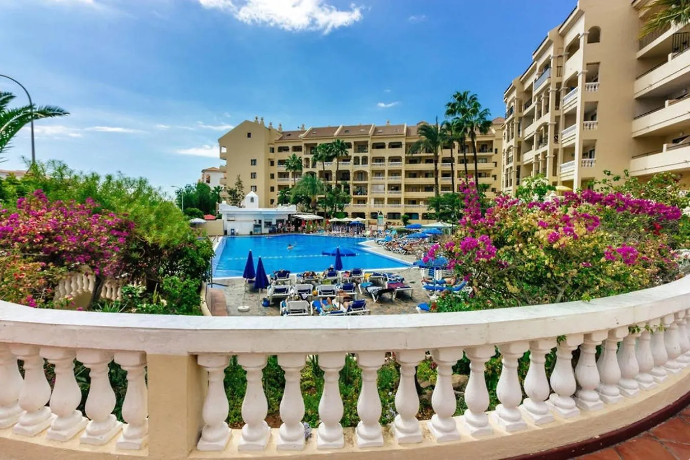 아파트 Apt In Castle Harbour With Great Views C104 로스크리스티아노스
